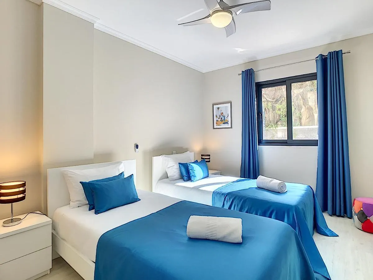 Apartment Lotus By Lovelystay Funchal  Portugalsko