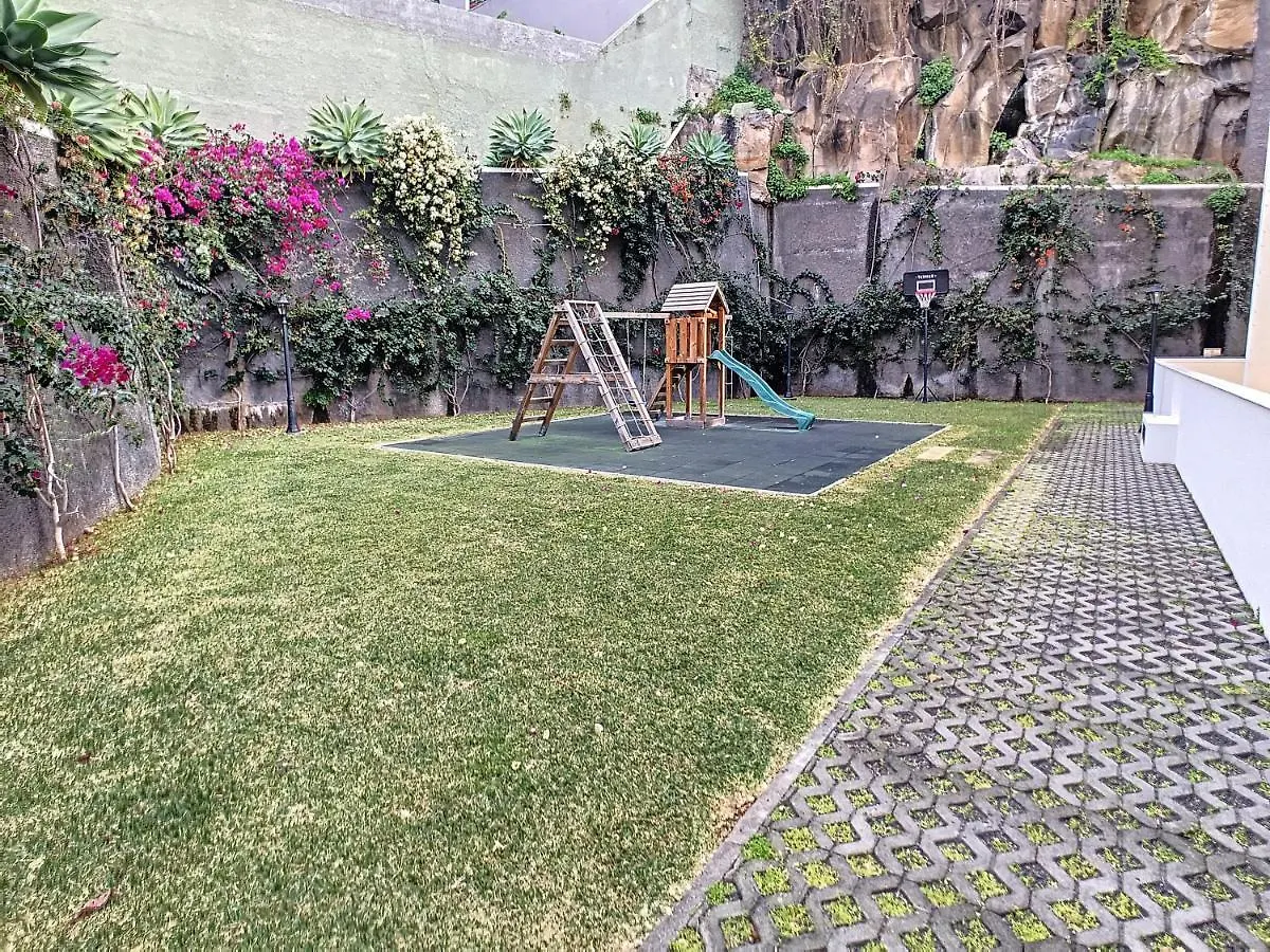 Apartment Lotus By Lovelystay location